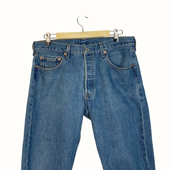 Levis Vintage 501XX Original Fit Button-Fly Jeans 36 x 30  Blue Denim - Picture 3 of 14